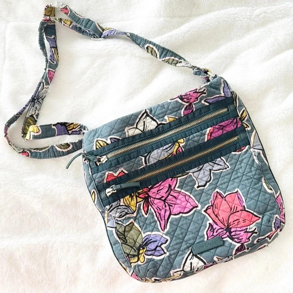 Vera Bradley Fall Flowers Green Triple-Zip Hipster Crossbody Cotton Quilted Bag